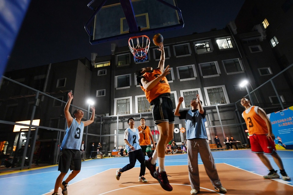 天的赛程中 天的赛程中