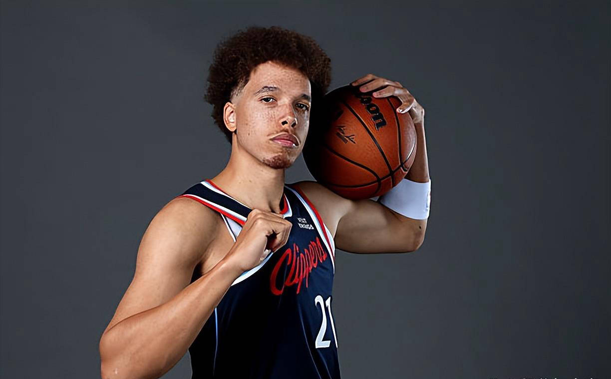 做出了贡献, 从他在比赛, 赛的能力