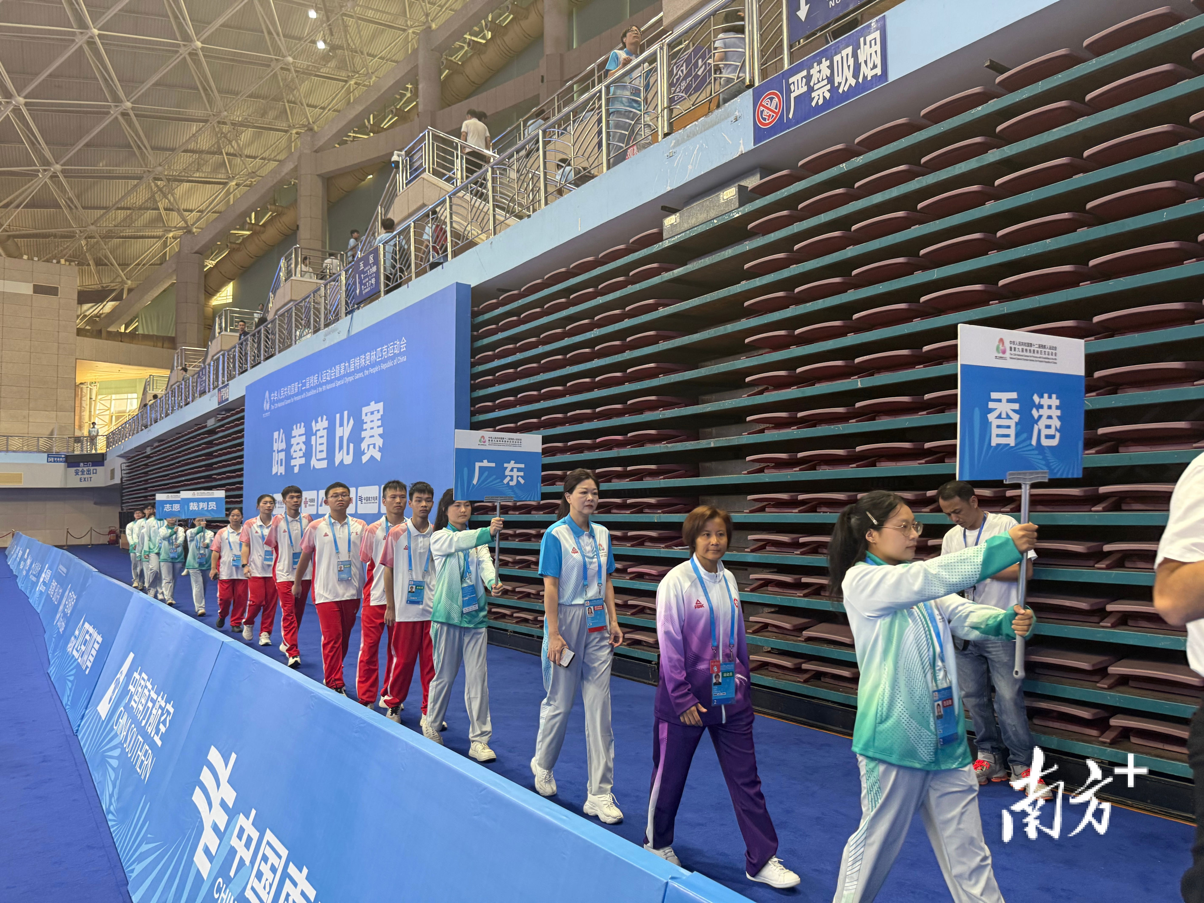 创多个历届, 进行了高标 创多个历届, 进行了高标